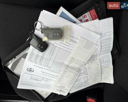 Белый Тойота РАВ 4, объемом двигателя 2.49 л и пробегом 98 тыс. км за 23999 $, фото 4 на Automoto.ua