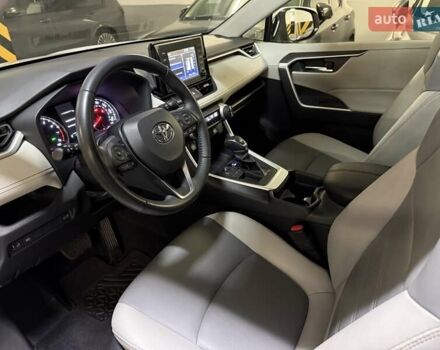 Білий Тойота РАВ 4, об'ємом двигуна 2.49 л та пробігом 33 тис. км за 27900 $, фото 20 на Automoto.ua