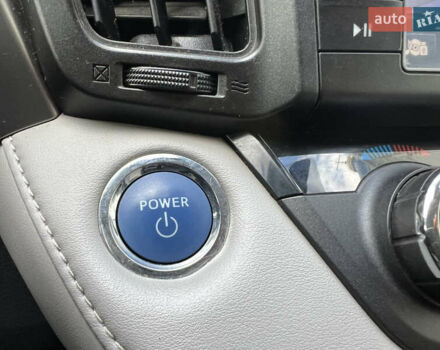 Белый Тойота РАВ 4, объемом двигателя 2.49 л и пробегом 154 тыс. км за 19400 $, фото 29 на Automoto.ua