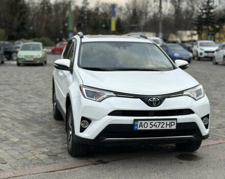 Білий Тойота РАВ 4, об'ємом двигуна 2.49 л та пробігом 163 тис. км за 18000 $, фото 1 на Automoto.ua