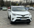 Білий Тойота РАВ 4, об'ємом двигуна 2.49 л та пробігом 163 тис. км за 18000 $, фото 1 на Automoto.ua