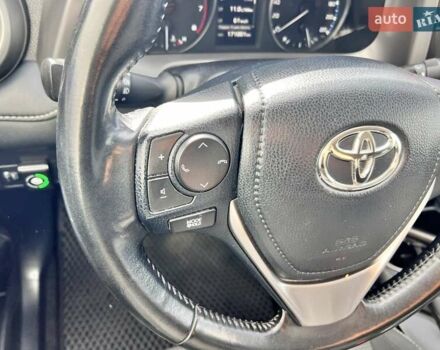 Белый Тойота РАВ 4, объемом двигателя 2 л и пробегом 171 тыс. км за 19999 $, фото 98 на Automoto.ua