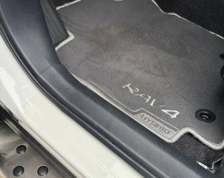 Белый Тойота РАВ 4, объемом двигателя 2.49 л и пробегом 144 тыс. км за 24990 $, фото 17 на Automoto.ua