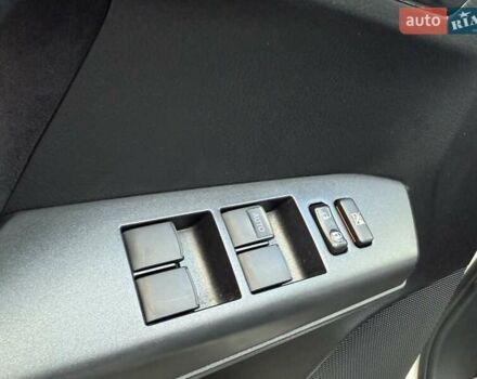 Белый Тойота РАВ 4, объемом двигателя 2.5 л и пробегом 117 тыс. км за 24300 $, фото 63 на Automoto.ua