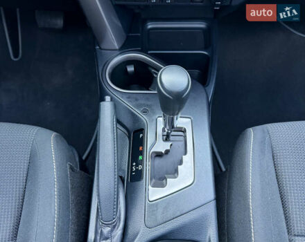 Білий Тойота РАВ 4, об'ємом двигуна 2.49 л та пробігом 121 тис. км за 24500 $, фото 28 на Automoto.ua