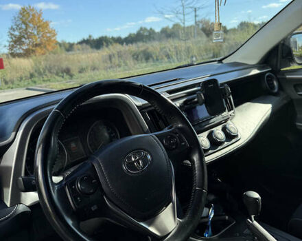 Белый Тойота РАВ 4, объемом двигателя 1.99 л и пробегом 98 тыс. км за 21000 $, фото 4 на Automoto.ua