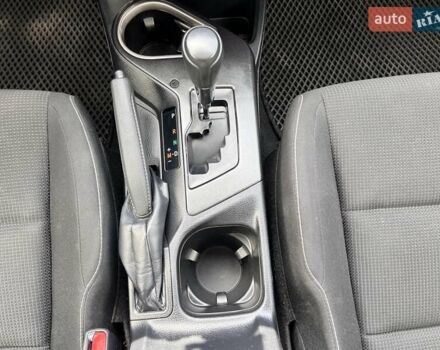 Белый Тойота РАВ 4, объемом двигателя 2 л и пробегом 171 тыс. км за 19999 $, фото 88 на Automoto.ua