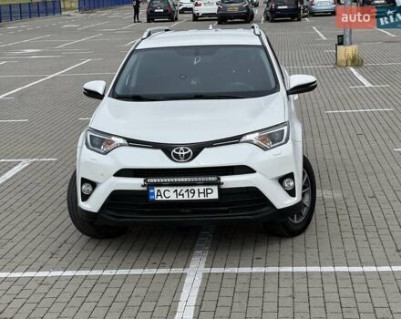 Белый Тойота РАВ 4, объемом двигателя 2 л и пробегом 171 тыс. км за 19999 $, фото 14 на Automoto.ua