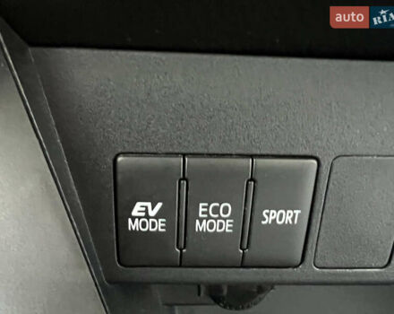 Белый Тойота РАВ 4, объемом двигателя 2.49 л и пробегом 154 тыс. км за 19400 $, фото 30 на Automoto.ua