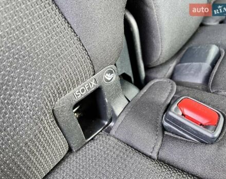 Белый Тойота РАВ 4, объемом двигателя 2 л и пробегом 171 тыс. км за 19999 $, фото 56 на Automoto.ua