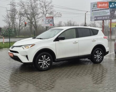 Белый Тойота РАВ 4, объемом двигателя 2.49 л и пробегом 132 тыс. км за 19200 $, фото 1 на Automoto.ua
