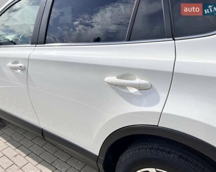 Белый Тойота РАВ 4, объемом двигателя 2 л и пробегом 171 тыс. км за 19999 $, фото 38 на Automoto.ua