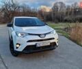 Білий Тойота РАВ 4, об'ємом двигуна 2.49 л та пробігом 112 тис. км за 25000 $, фото 15 на Automoto.ua
