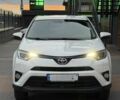 Белый Тойота РАВ 4, объемом двигателя 2 л и пробегом 98 тыс. км за 19500 $, фото 4 на Automoto.ua