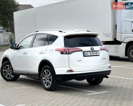 Белый Тойота РАВ 4, объемом двигателя 2 л и пробегом 171 тыс. км за 19999 $, фото 4 на Automoto.ua
