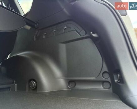 Белый Тойота РАВ 4, объемом двигателя 2.5 л и пробегом 117 тыс. км за 24300 $, фото 69 на Automoto.ua