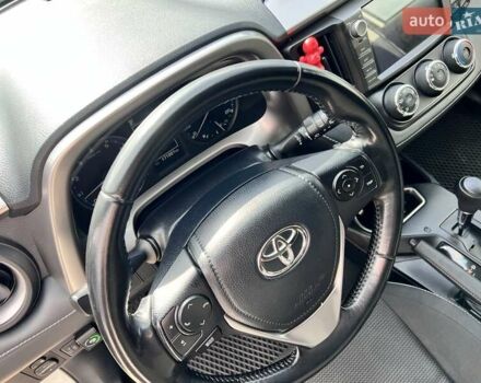 Белый Тойота РАВ 4, объемом двигателя 2 л и пробегом 171 тыс. км за 19999 $, фото 75 на Automoto.ua