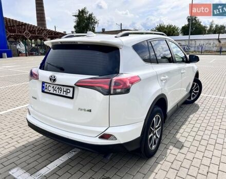 Белый Тойота РАВ 4, объемом двигателя 2 л и пробегом 171 тыс. км за 19999 $, фото 20 на Automoto.ua