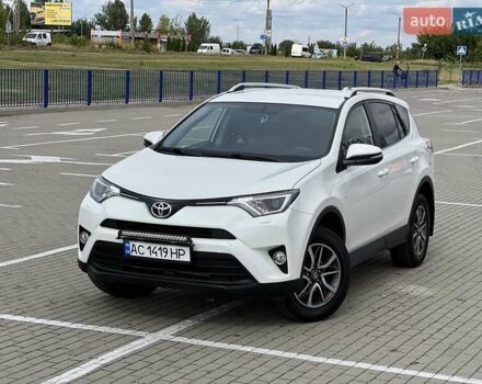 Белый Тойота РАВ 4, объемом двигателя 2 л и пробегом 171 тыс. км за 19999 $, фото 11 на Automoto.ua