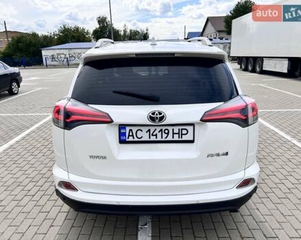 Белый Тойота РАВ 4, объемом двигателя 2 л и пробегом 171 тыс. км за 19999 $, фото 7 на Automoto.ua