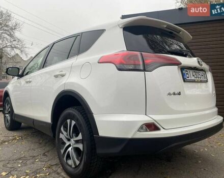 Белый Тойота РАВ 4, объемом двигателя 2.49 л и пробегом 107 тыс. км за 16950 $, фото 6 на Automoto.ua