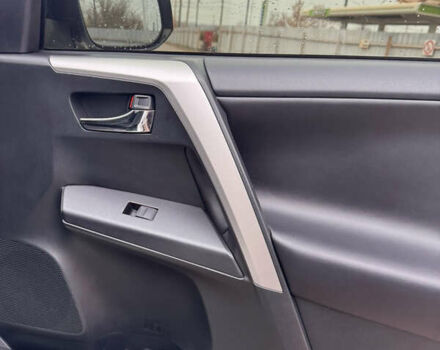 Белый Тойота РАВ 4, объемом двигателя 2.49 л и пробегом 144 тыс. км за 24990 $, фото 8 на Automoto.ua