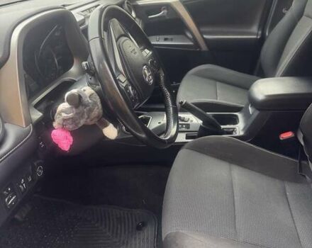 Белый Тойота РАВ 4, объемом двигателя 2.49 л и пробегом 119 тыс. км за 19000 $, фото 6 на Automoto.ua