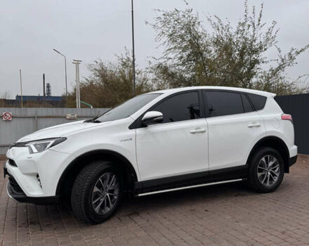 Белый Тойота РАВ 4, объемом двигателя 2.49 л и пробегом 144 тыс. км за 24990 $, фото 2 на Automoto.ua