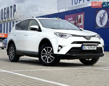Белый Тойота РАВ 4, объемом двигателя 2 л и пробегом 171 тыс. км за 19999 $, фото 13 на Automoto.ua