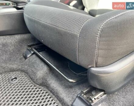 Белый Тойота РАВ 4, объемом двигателя 2 л и пробегом 171 тыс. км за 19999 $, фото 73 на Automoto.ua