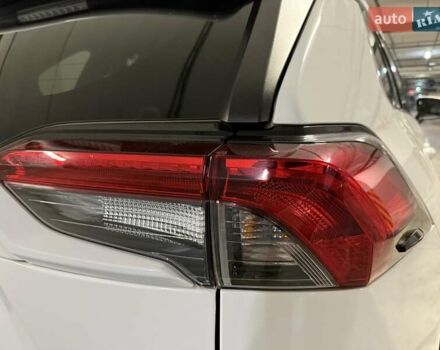 Білий Тойота РАВ 4, об'ємом двигуна 2.49 л та пробігом 33 тис. км за 27900 $, фото 15 на Automoto.ua