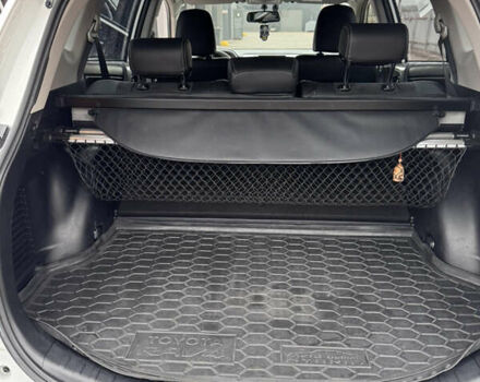 Белый Тойота РАВ 4, объемом двигателя 2.49 л и пробегом 144 тыс. км за 24990 $, фото 28 на Automoto.ua