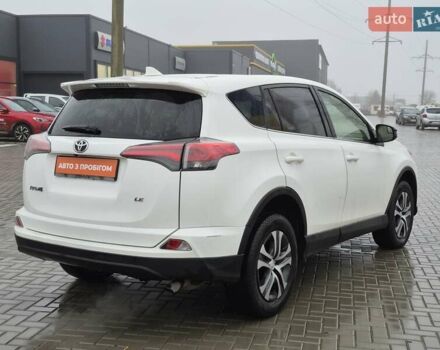 Белый Тойота РАВ 4, объемом двигателя 2.49 л и пробегом 132 тыс. км за 19200 $, фото 3 на Automoto.ua
