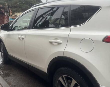 Белый Тойота РАВ 4, объемом двигателя 2.49 л и пробегом 119 тыс. км за 19000 $, фото 21 на Automoto.ua