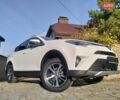 Білий Тойота РАВ 4, об'ємом двигуна 1.99 л та пробігом 104 тис. км за 22800 $, фото 3 на Automoto.ua