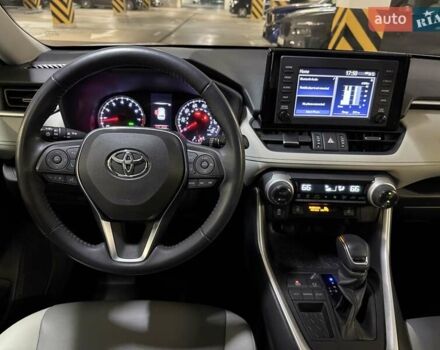 Білий Тойота РАВ 4, об'ємом двигуна 2.49 л та пробігом 33 тис. км за 27900 $, фото 32 на Automoto.ua