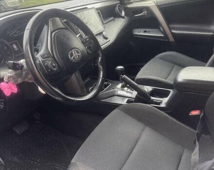 Белый Тойота РАВ 4, объемом двигателя 2.49 л и пробегом 119 тыс. км за 19000 $, фото 4 на Automoto.ua