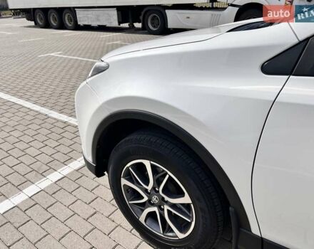 Белый Тойота РАВ 4, объемом двигателя 2 л и пробегом 171 тыс. км за 19999 $, фото 40 на Automoto.ua