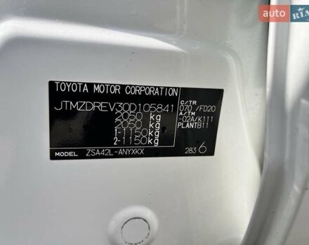 Белый Тойота РАВ 4, объемом двигателя 2 л и пробегом 171 тыс. км за 19999 $, фото 69 на Automoto.ua