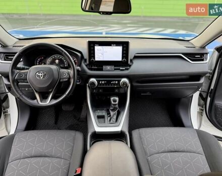 Білий Тойота РАВ 4, об'ємом двигуна 1.99 л та пробігом 93 тис. км за 25900 $, фото 45 на Automoto.ua