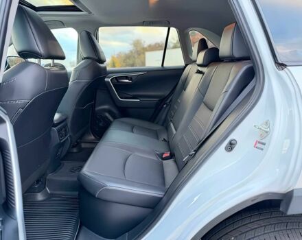 Білий Тойота РАВ 4, об'ємом двигуна 2.5 л та пробігом 48 тис. км за 10500 $, фото 12 на Automoto.ua