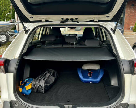 Белый Тойота РАВ 4, объемом двигателя 1.99 л и пробегом 24 тыс. км за 30500 $, фото 14 на Automoto.ua