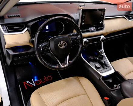 Білий Тойота РАВ 4, об'ємом двигуна 2.5 л та пробігом 98 тис. км за 32900 $, фото 35 на Automoto.ua