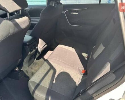 Білий Тойота РАВ 4, об'ємом двигуна 2.5 л та пробігом 121 тис. км за 27000 $, фото 15 на Automoto.ua