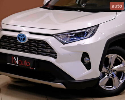 Білий Тойота РАВ 4, об'ємом двигуна 2.5 л та пробігом 98 тис. км за 32900 $, фото 10 на Automoto.ua
