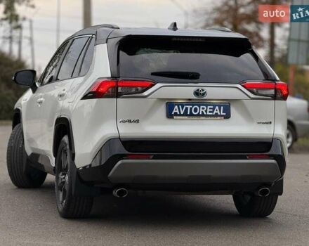 Білий Тойота РАВ 4, об'ємом двигуна 2.49 л та пробігом 128 тис. км за 29900 $, фото 23 на Automoto.ua