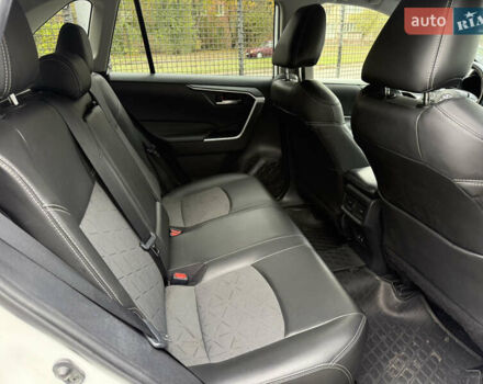 Белый Тойота РАВ 4, объемом двигателя 2.5 л и пробегом 68 тыс. км за 19500 $, фото 11 на Automoto.ua