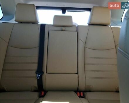 Белый Тойота РАВ 4, объемом двигателя 2.49 л и пробегом 70 тыс. км за 8100 $, фото 9 на Automoto.ua