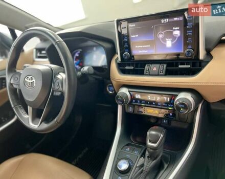 Білий Тойота РАВ 4, об'ємом двигуна 2.49 л та пробігом 85 тис. км за 31000 $, фото 13 на Automoto.ua