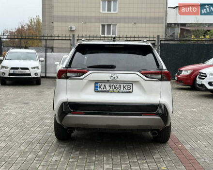 Белый Тойота РАВ 4, объемом двигателя 2.5 л и пробегом 68 тыс. км за 19500 $, фото 4 на Automoto.ua